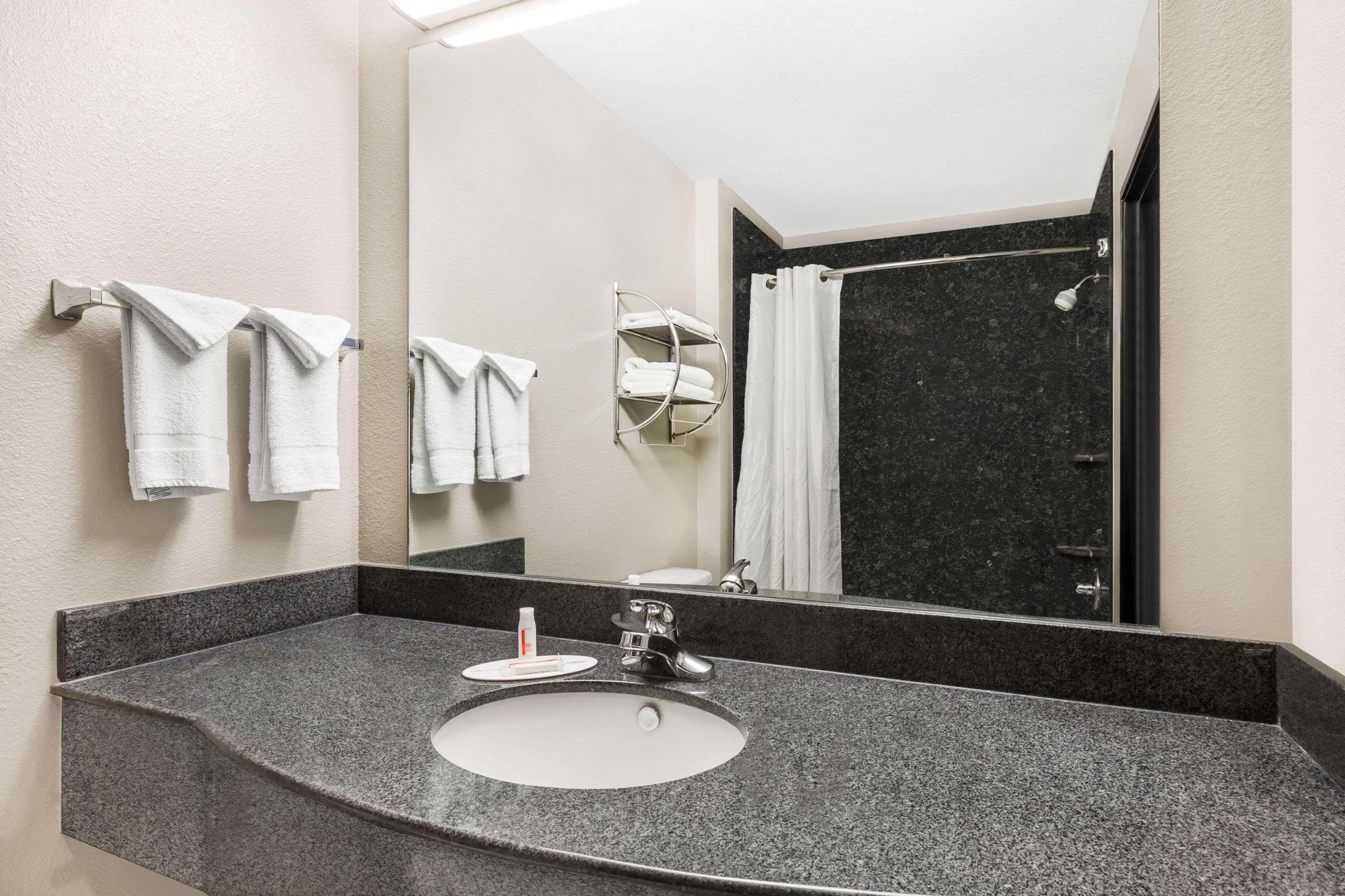 Super 8 By Wyndham Harker Heights Killeen - Fort Cavazos Экстерьер фото