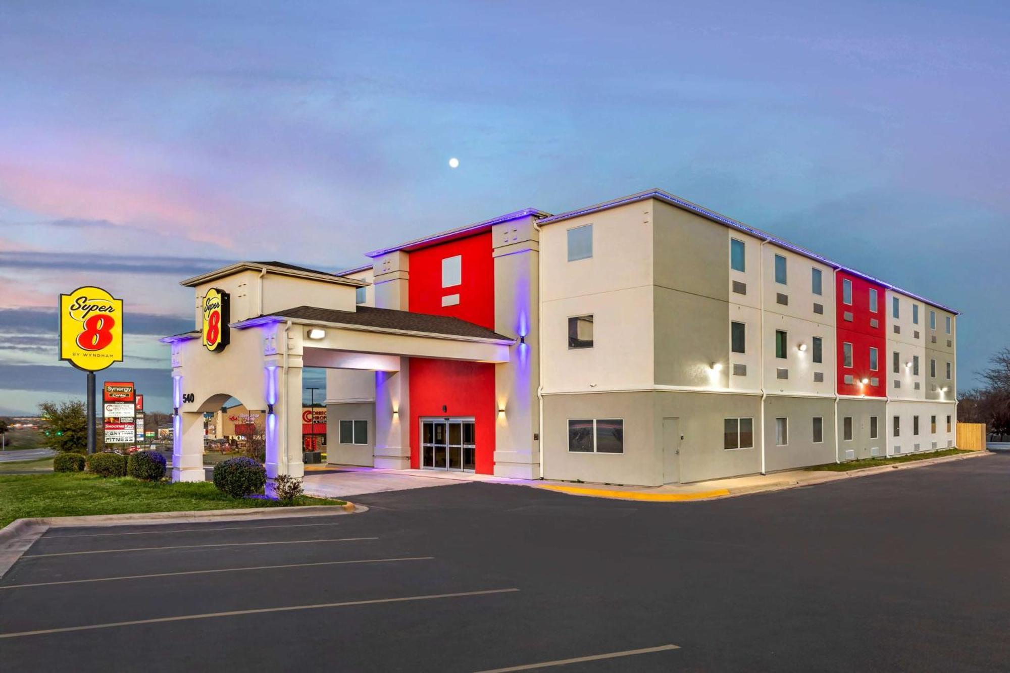 Super 8 By Wyndham Harker Heights Killeen - Fort Cavazos Экстерьер фото